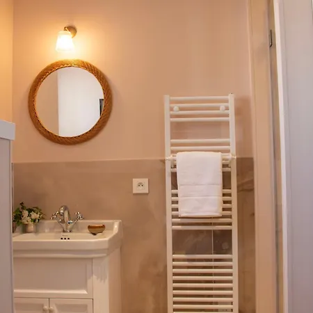 Apart-hotel Le Perroquet Qui Bulle Reims